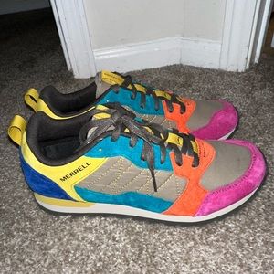 Alpine merrell sneakers